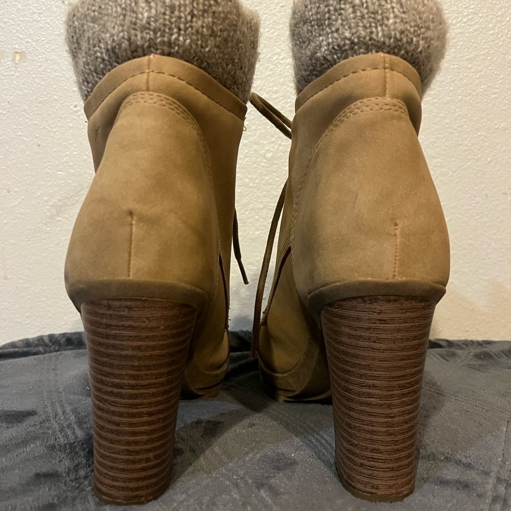 Charlotte Russe Tan Lace Up Boots with Knit Cuff - Picture 4 of 7